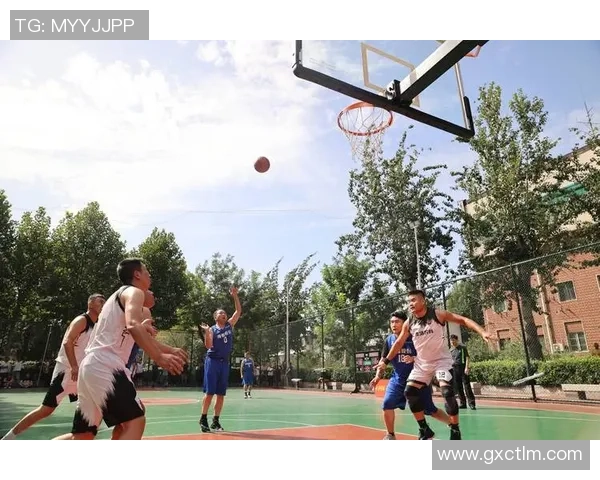 方硕在篮球赛场上的崛起与挑战探讨他的职业生涯与未来发展方向